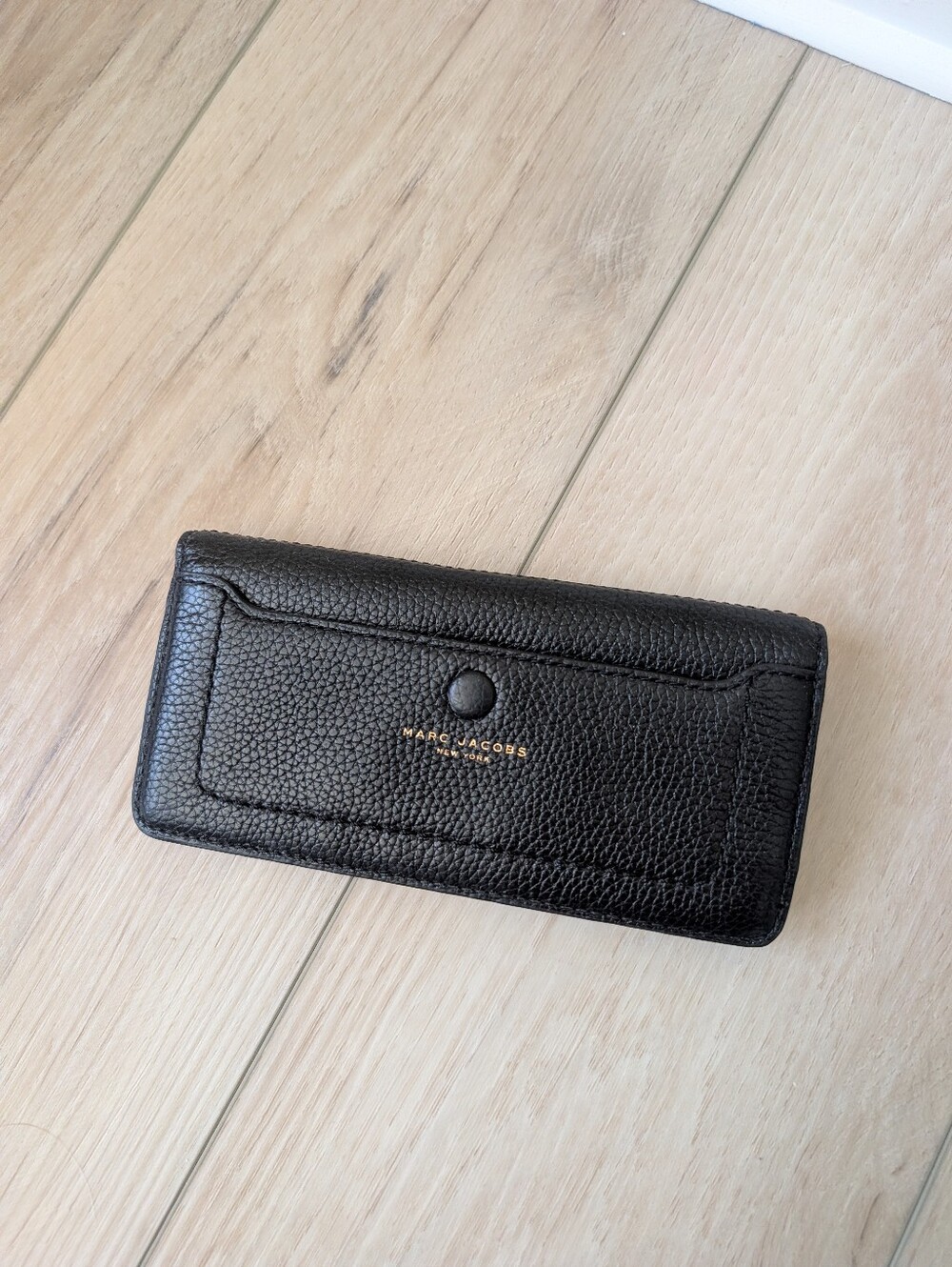 Marc Jacobs NY Black Wallet